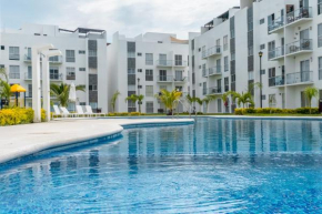Apartamento con Alberca SmartTV y Jardin